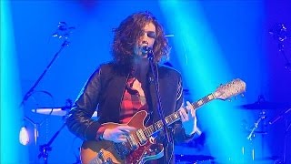 Irish singer Hozier takes on the Catholic Church and goes viral - le mag