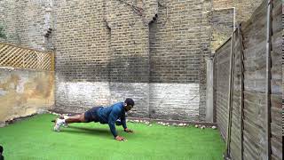 TRICEPS PLANK PRESS UP