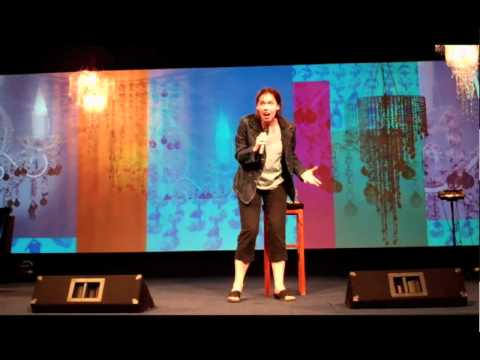 Clean Comedy - Behind the Scenes of Comedy with Kerri Pomarolli and Kristin Weber