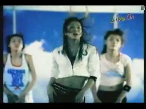 보아 나이키(NIKE) CF