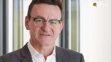 Hot Qubits, Cool Logic: High-Fidelity Spin Qubit Operation and Algorithmic Initialisation Above 1K