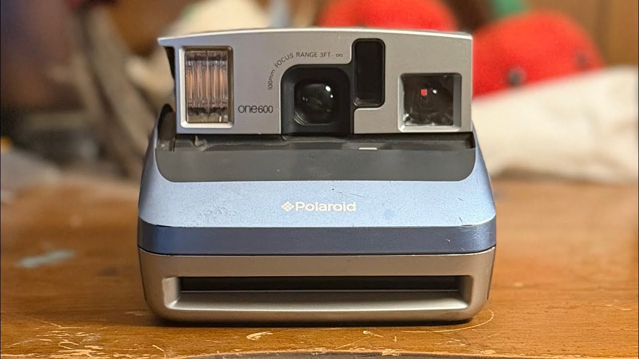 As Simple As It Gets! Polaroid One600