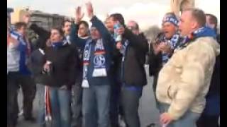 Galatasaray ve Schalke taraftarları Taksim'de