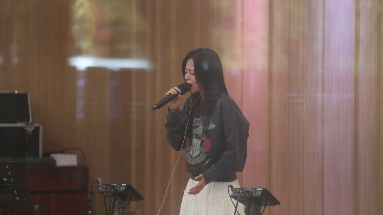 251115  두시탈출 컬투쇼 방송 HYNN 박혜원 - 바람이 분다 첫라이브 @스튜디오밖뷰