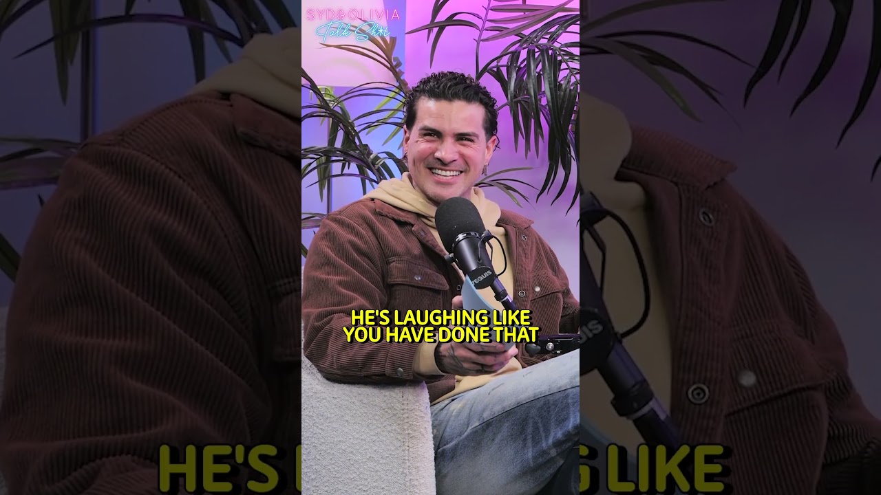 Ian & Anthony From SMOSH Say All Guys Do This?!