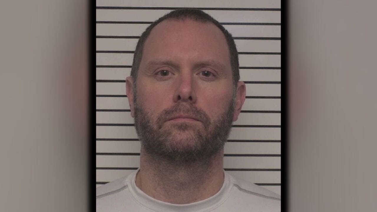 Charlotte-Mecklenburg police officer charged with child abuse in Iredell County