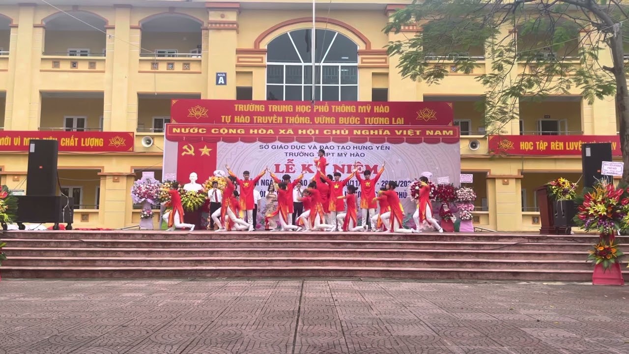 Tình yêu trường THPT Mỹ Hào