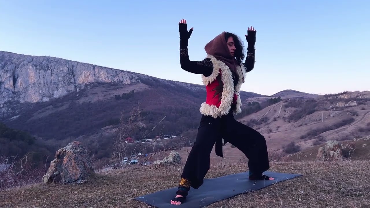 Rutina de Yoga | Yoga pentru Lună