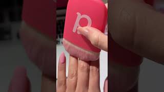 Green, Pink & Glossy Nails For Effortless, Chic Vibes