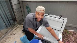 How to wash RTIC 52qt Hard Cooler by EdDoesTechEd 1,036 views 2 years ago 7 minutes, 57 seconds