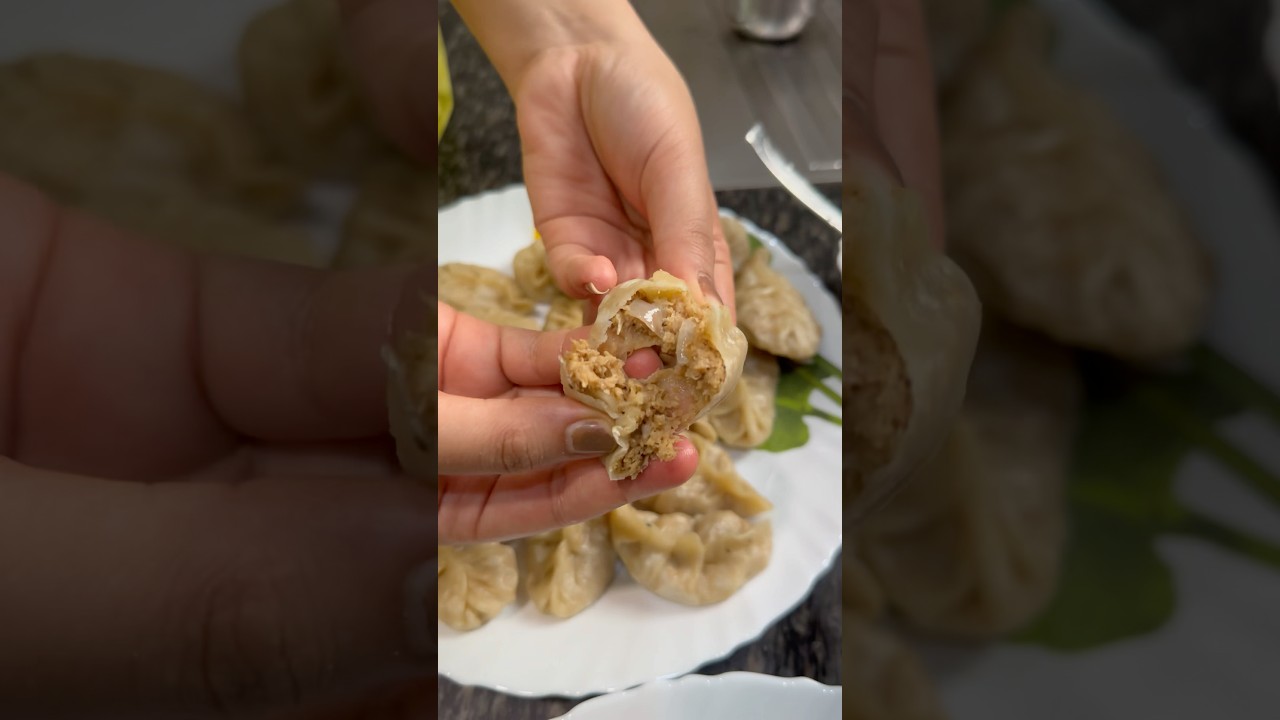 Maida momo VS atta momo 😍😍❤️ 