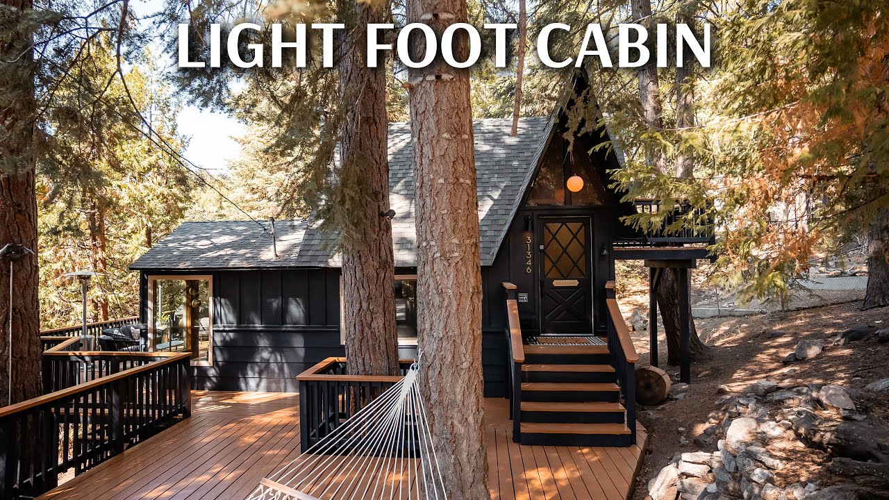 Волшебный Airbnb с потайной дверью книжного шкафа + кинотеатр! Полный тур!