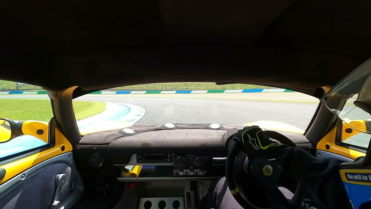 ロータスエキシージS 2'15.980 モビリティリゾートもてぎ フルコース