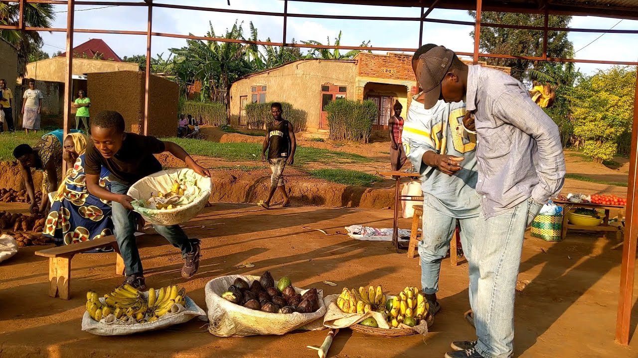 BITEYE AGAHINDA 😭😭 UMWANA WIMYAKA 9 ARAPFUYE KUBERA IMINEKE 🍌 🍌 