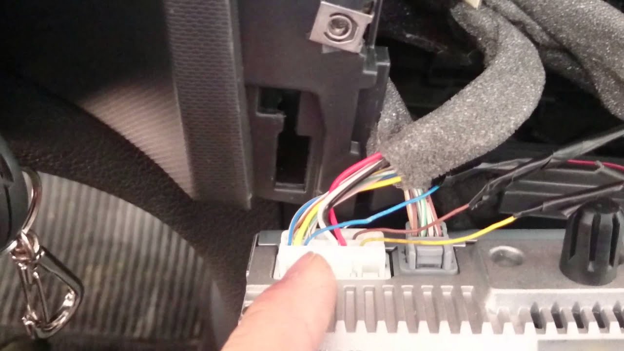 Instalação de câmera Traseira no Média Nav - YouTube renault scenic radio wiring diagram 