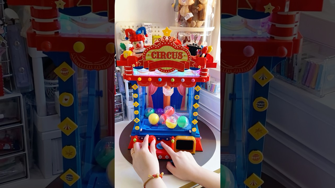 I Built a Working CIRCUS Claw Machine Out of Building Bricks🤡 沉浸式组装🎪马戏团娃娃机 