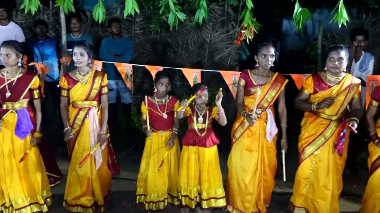 హరే శ్రీనివాస కోలాటం మలకారం గజ్జ పూజ గురువుగారు మధు మాస్టర్ అండ్ వెంకటేష్ మాస్టర్ 305581195 