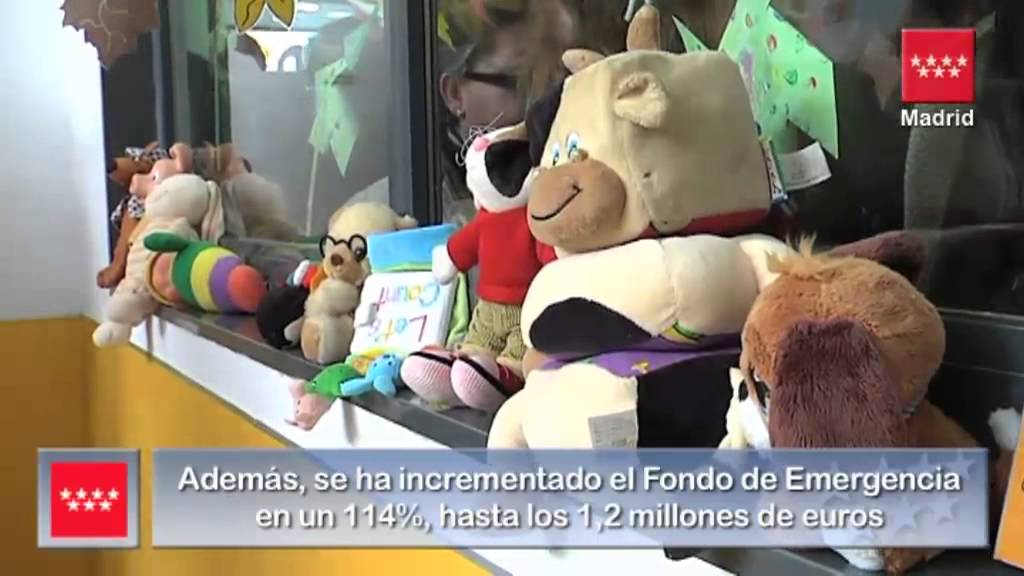 Algebraico biblioteca mago Torrejón de Ardoz estrena la nueva Escuela Infantil 'El Gato con Botas' -  YouTube