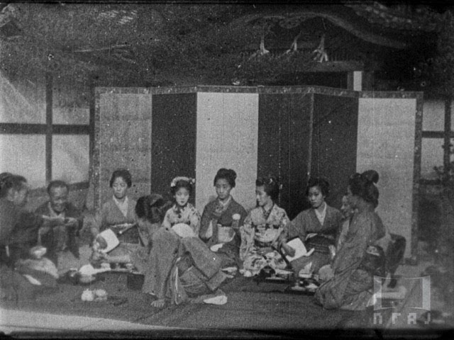 【専用になります】明治期 縁金御膳 一の膳二の膳のニセット(四客) 全篇】『日本の宴会』 Dîner japonais ( ニホンノエンカイ 1897