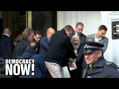 Julian Assange of WikiLeaks Arrested in London; Faces U.S. Charge Related to Chelsea Manning Leaks