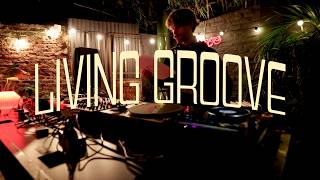 Vinyl house Mix - Santi Cicheli @ Living Groove