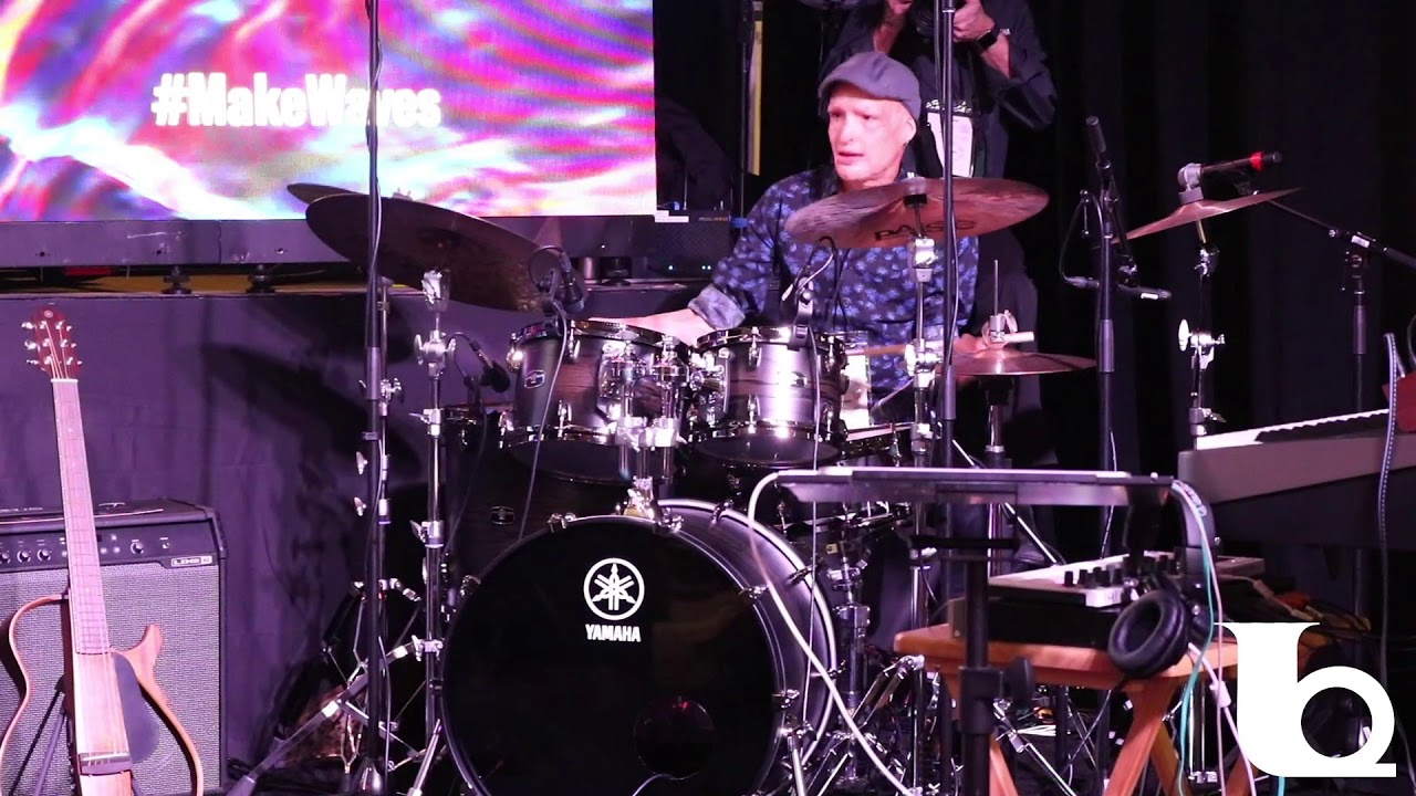 Ray Levier - Yamaha Oak Custom Live - Ted Brown Music Company