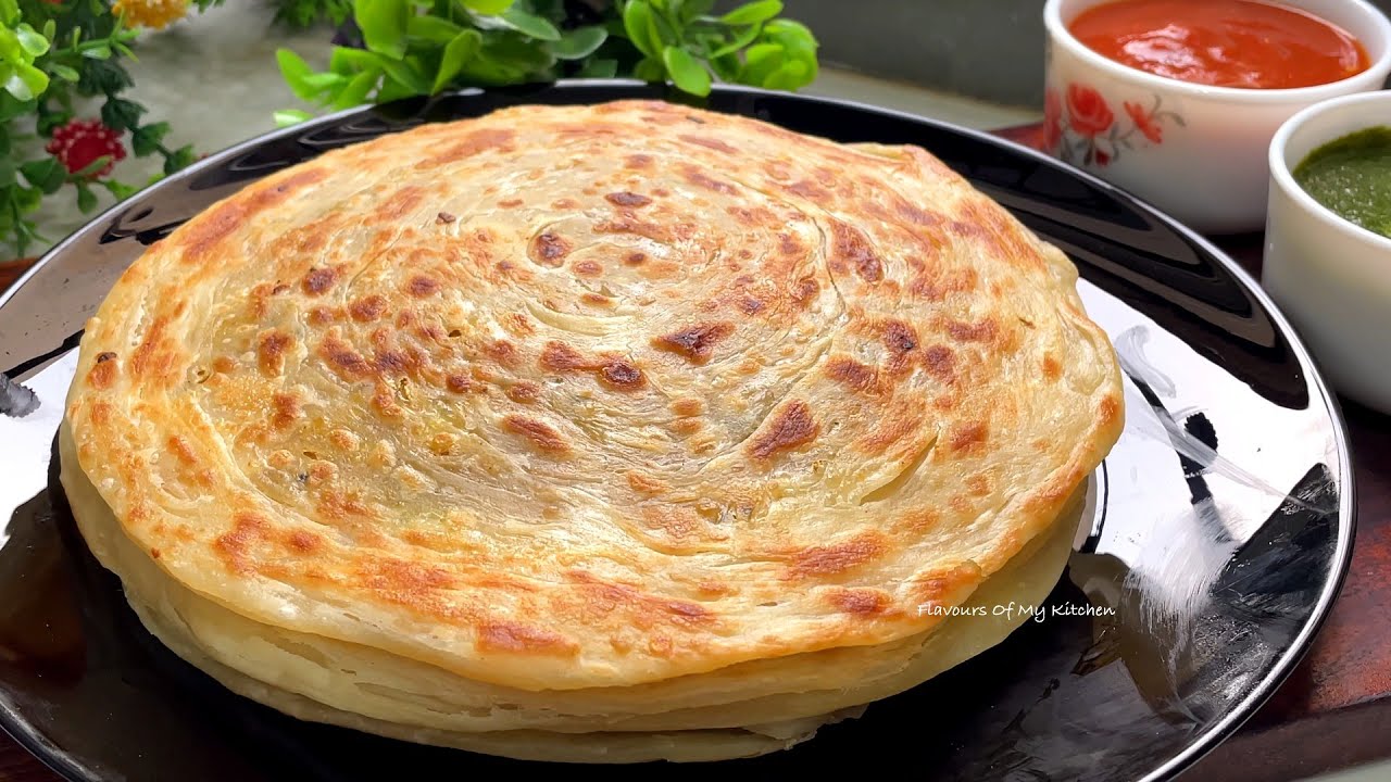Chicken Lachcha Paratha Recipe | जायकेदार चिकन कीमा वाला क्रिस्पी लच्छा पराठा कैसे बनाएं