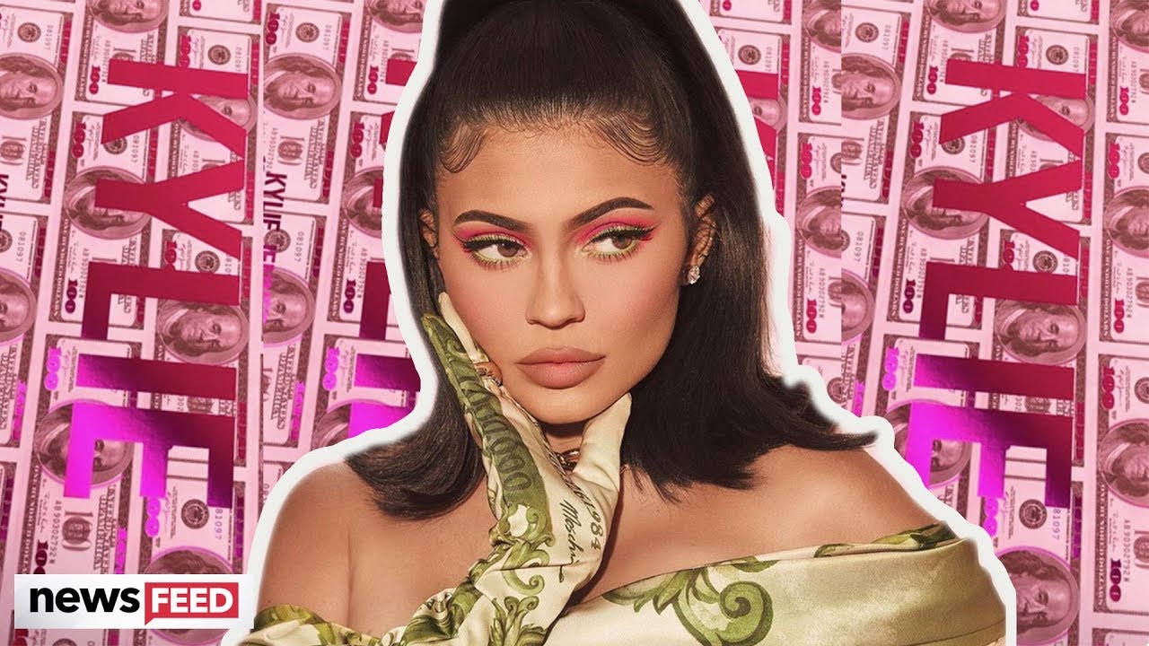 Kylie Jenner TROLLED For Insensitive Money Themed Cosmetic Collection!