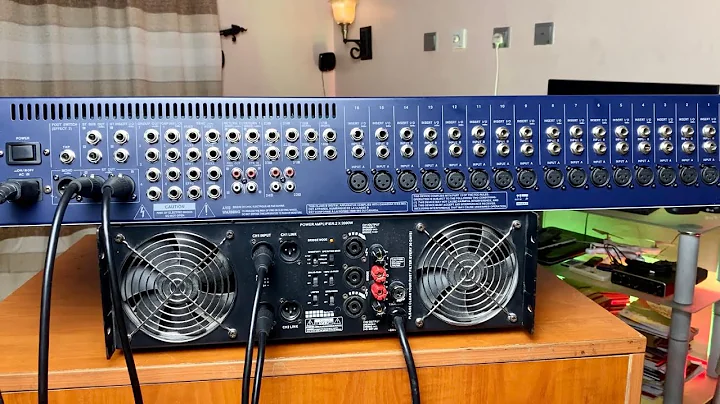How to connect a Mixing Console to a Power Amplifier