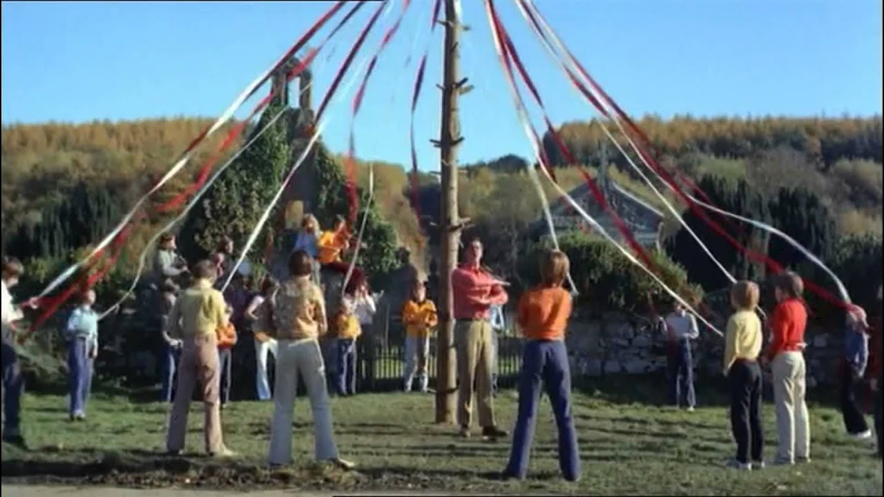 The Maypole song - YouTube