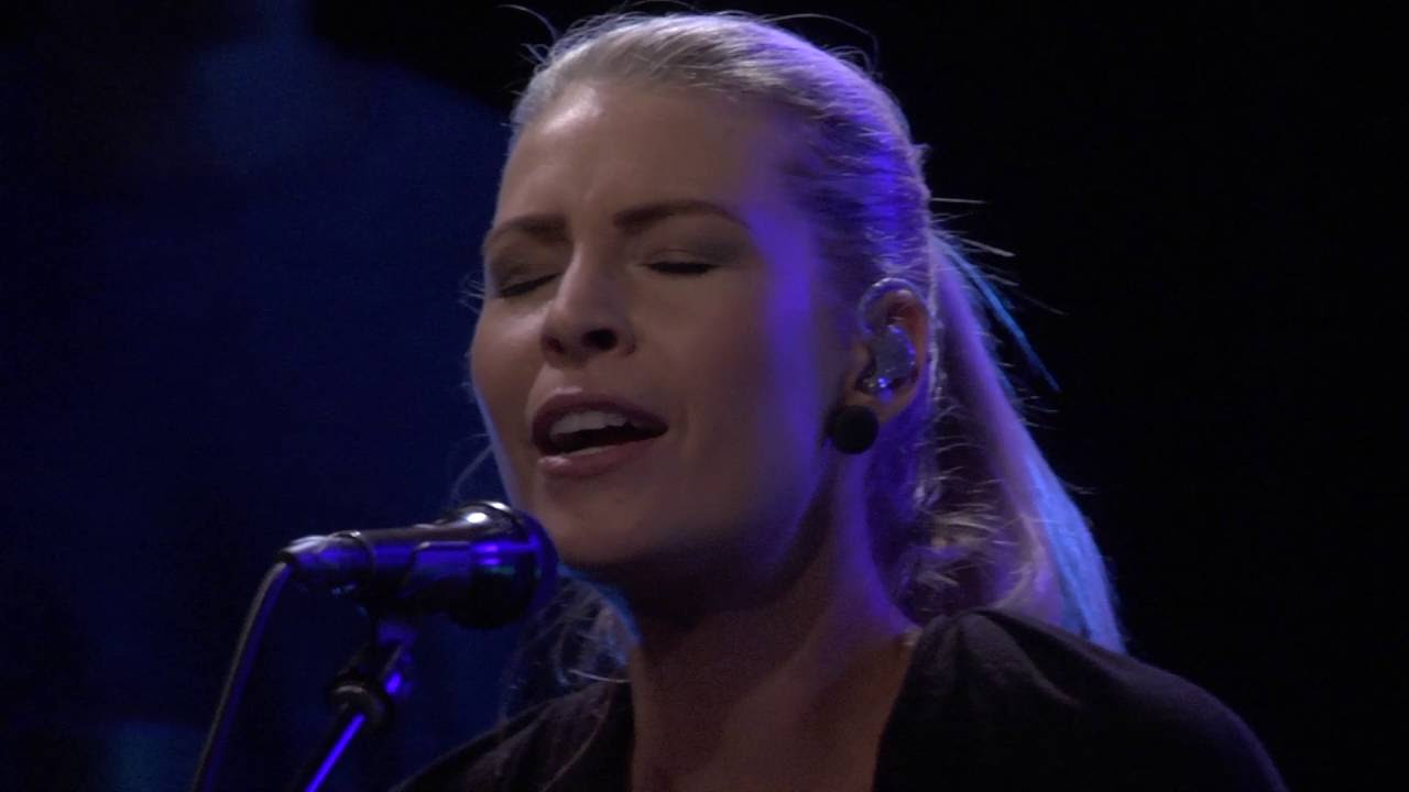 Heaven Come   Jenn Johnson  Bethel Worship