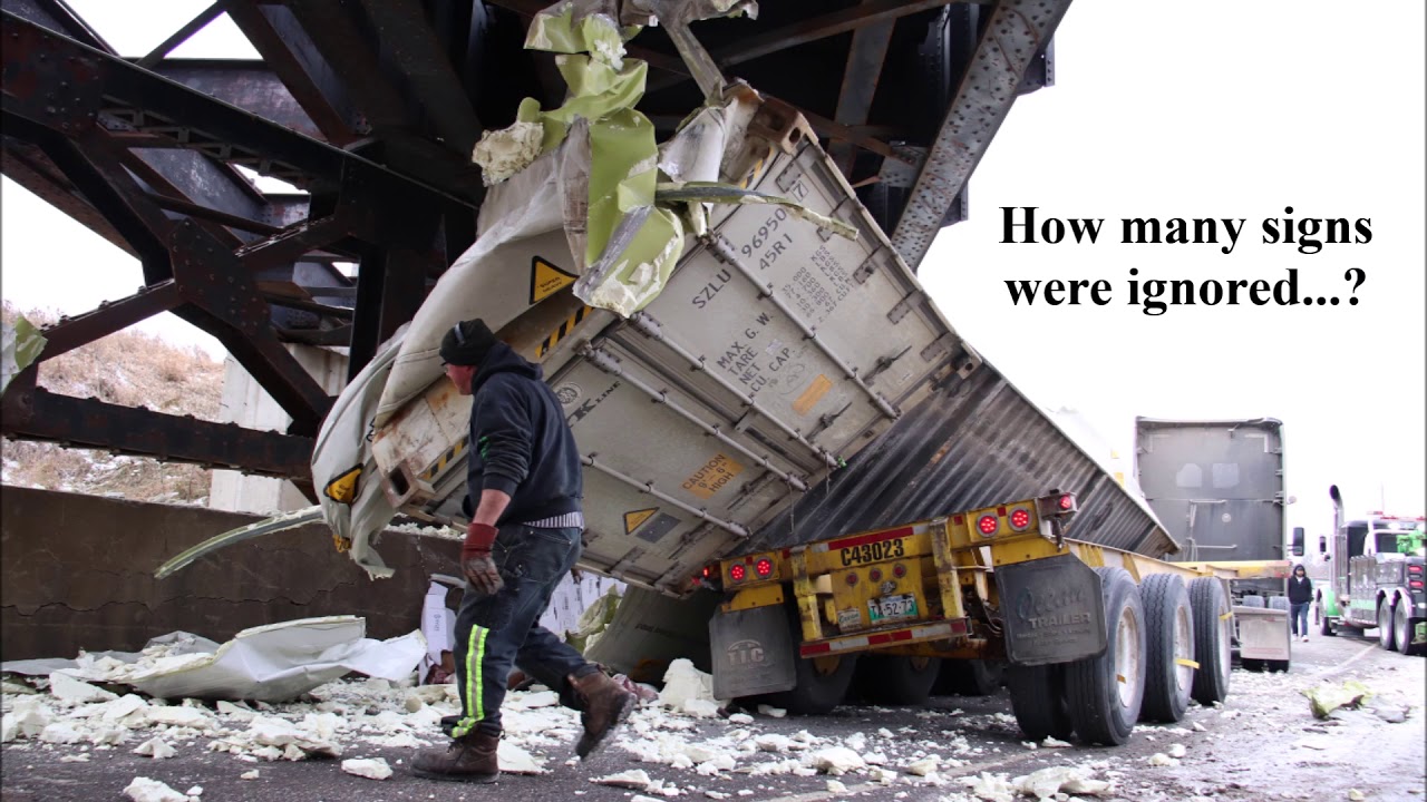 Semi vs. Bridge - Kemnay Can Opener - How many signs were ignored?