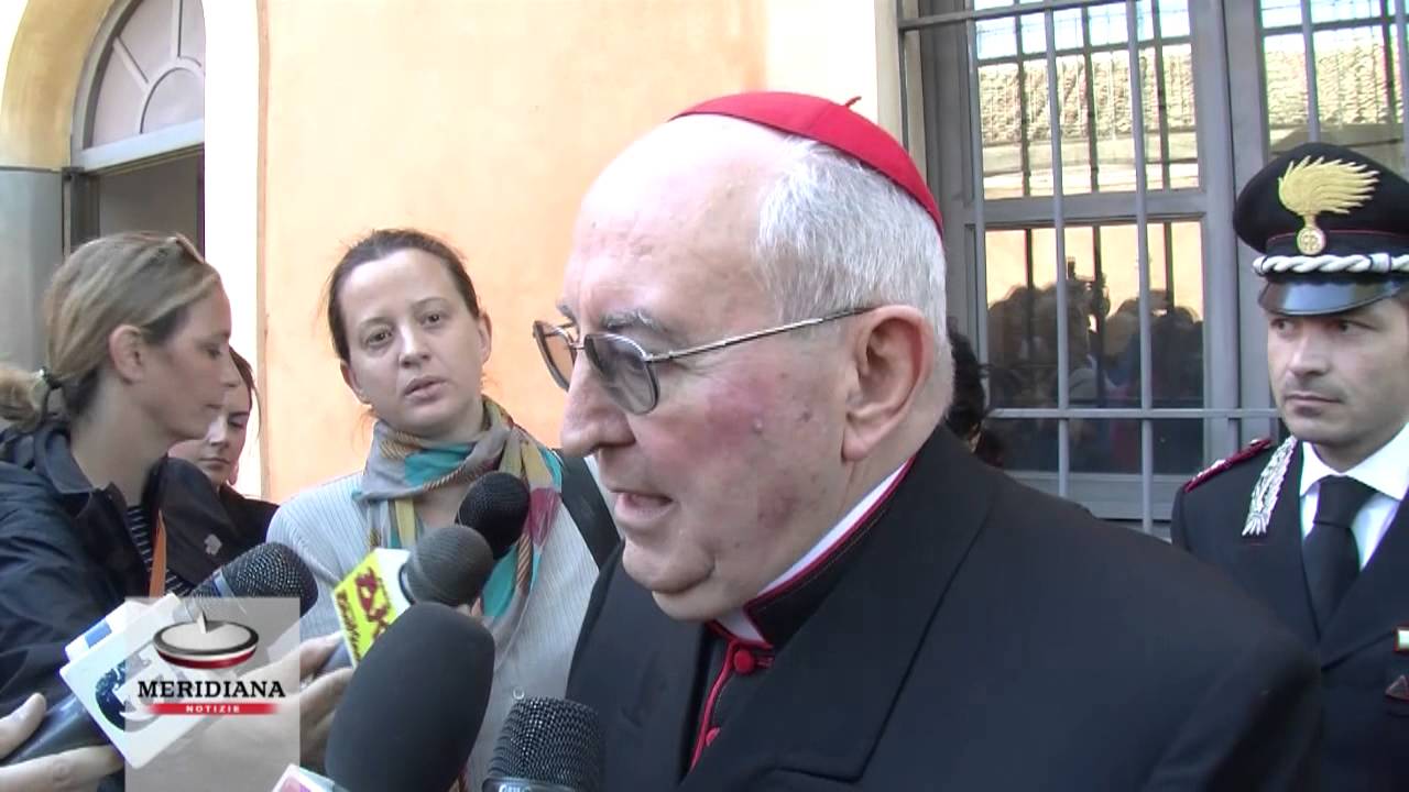 Funerali Priebke, Cardinale Vallini: "proposta esequie private rifiutata da suo avvocato"