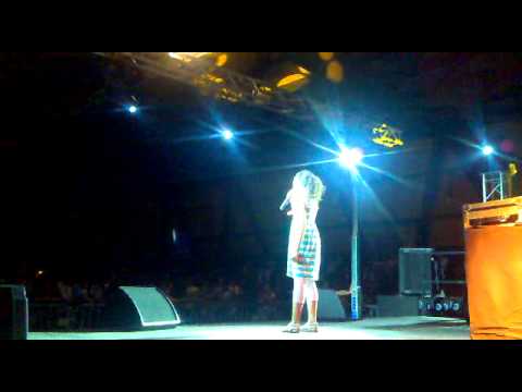 MANAL C UNE VOIX MAGNIFIQUE 