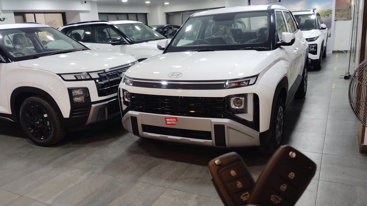 New Venue HX2 Manual Petrol White #newvenue #venuenline #basemodel #venuereview #valueformoney #suv