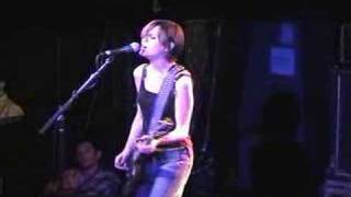 Juliana Hatfield and band live &quot;rats in the attic&quot; 8/20/05