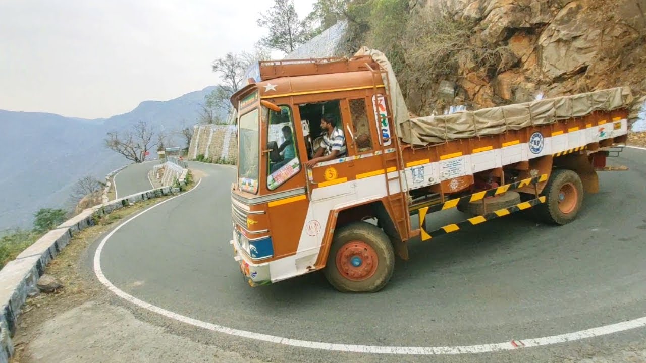 Ashok Leyland Load Lorry And Bike Turning 35/70 Hairpin Bend Kollimalai