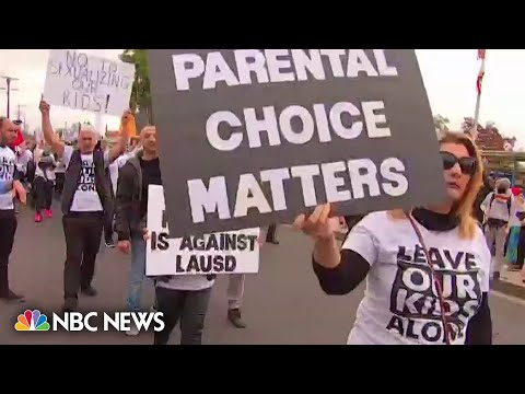 Parents protest Pride event at Los Angeles elementary school