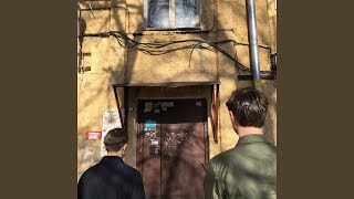 Смотреть клип Упал