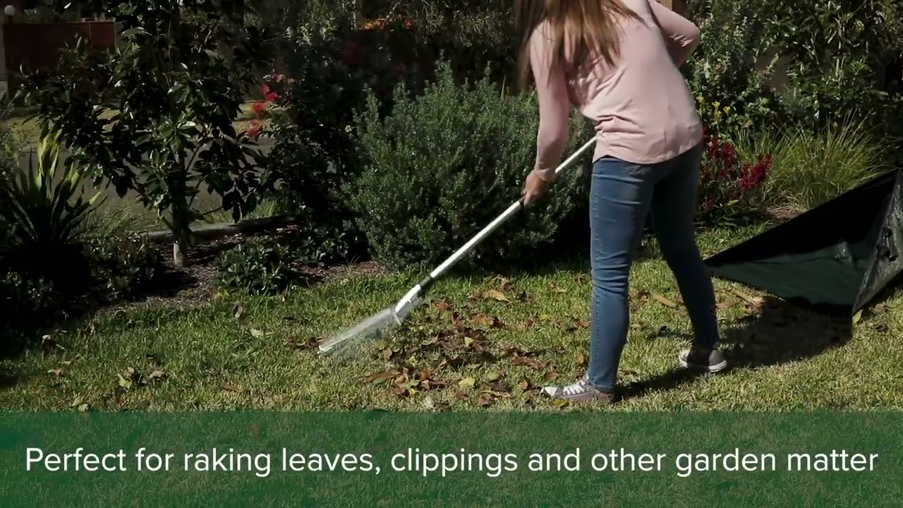 Hoselink Extendable Rake - YouTube