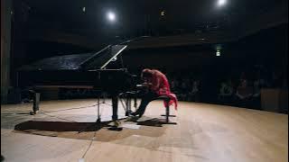 WILDEST PIANO improvisation you’ve EVER seen   ( live improvisation from PARIS)
