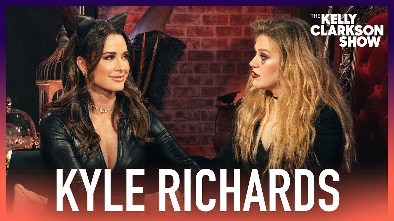 Kyle Richards Invites Kelly Clarkson To Her IRL Haunted House YouTube