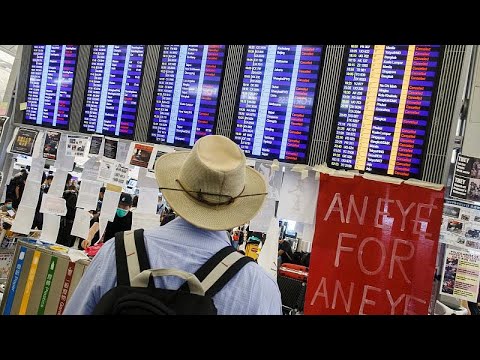 Video: Voli Cancellati Nell'aeroporto Di Hong Kong