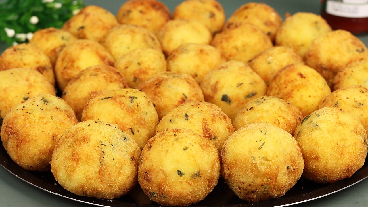 Com 500g de BACALHAU🐟 Fiz 40 BOLINHOS de Bacalhau DELICIOSOS Para a Páscoa FÁCIL e SEM MISTÉRIO!!