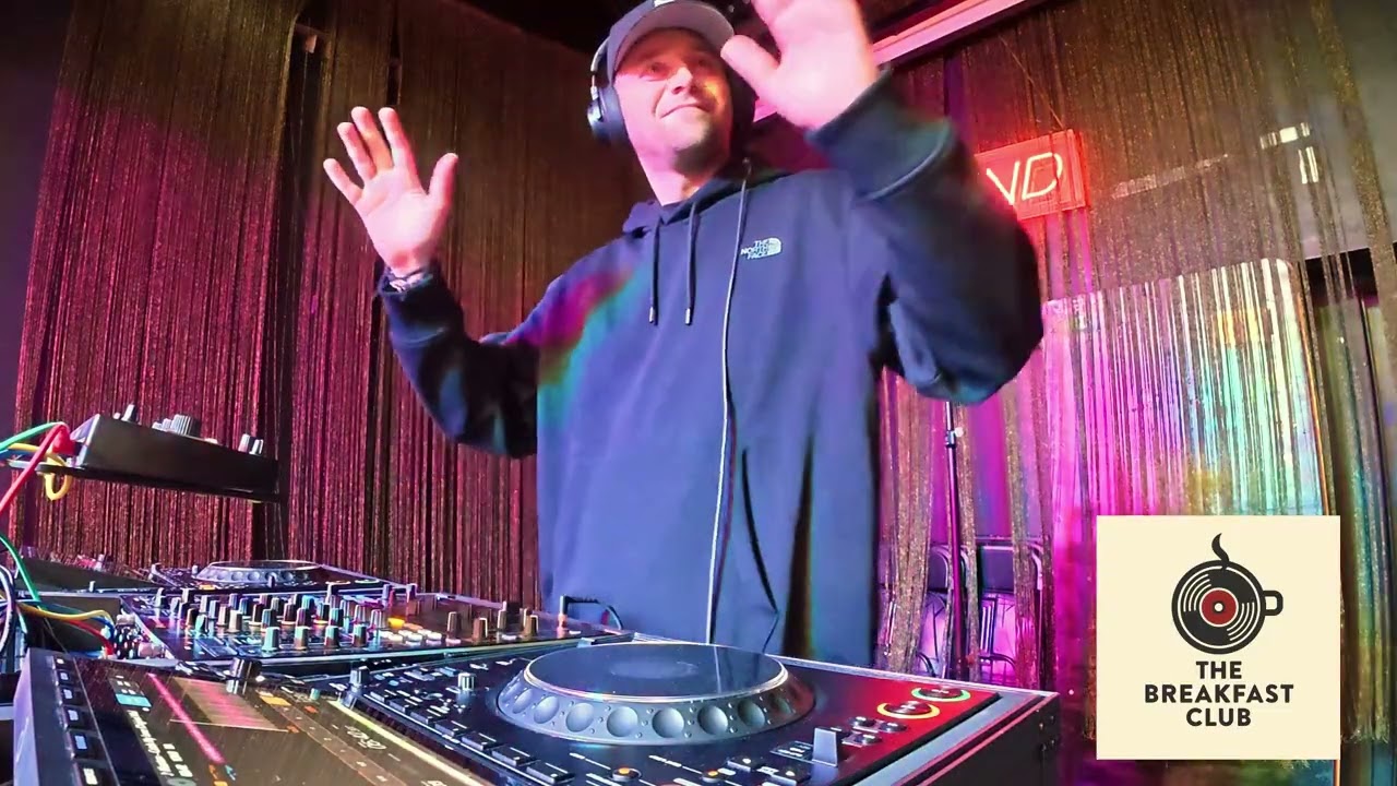 DJ DAEV | 1 Hour House DJ Mix | Recorded Live at The Breakfast Club