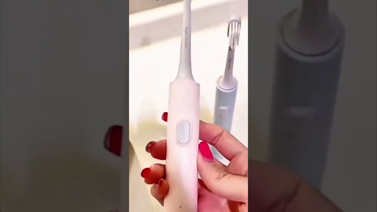 Mijia sonic electric toothbrush T200 a portable and long lasting sonic electric toothbrush.