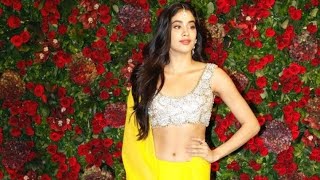 Bollywood Actress Hot Look At Ranveer Deepika Wedding Reception- Kareena, Katrina, Disha, Jhanvi