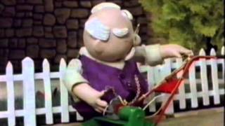 Broomstick Cottage -5- Mr Bobbin Gets A Lawnmower