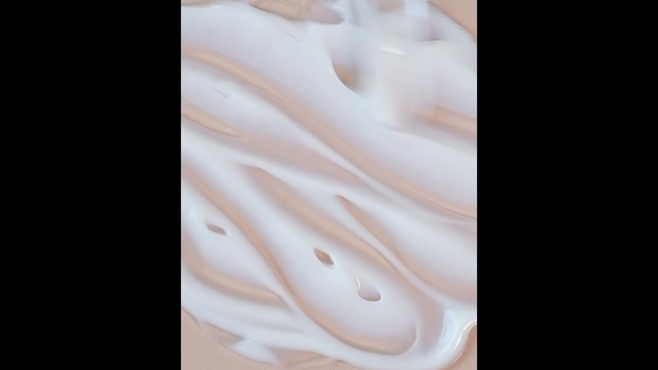 Organic flowers water cream