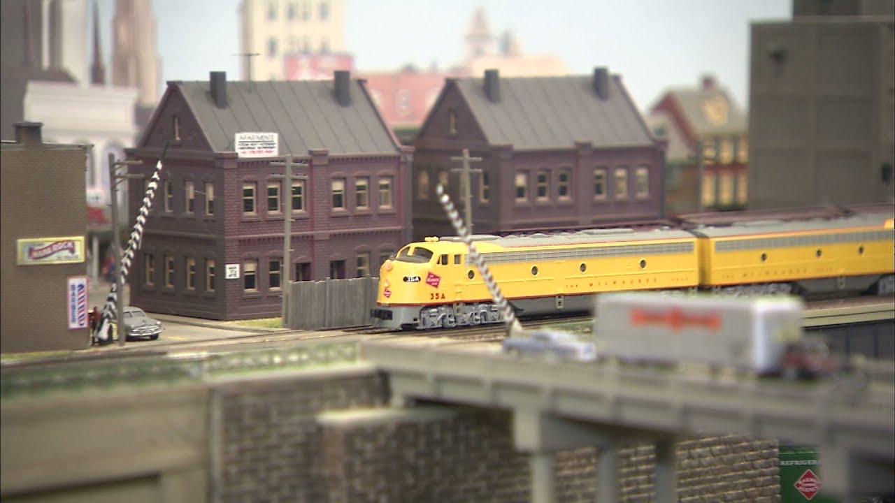 Schoonenberg Collectors Showcase